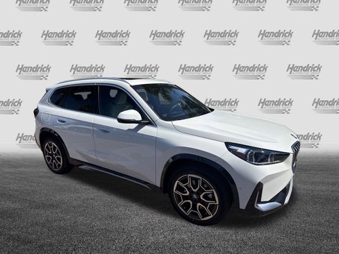 New 2026 BMW X1 xDrive28i w/ Technology Package AWD/4WD image 2