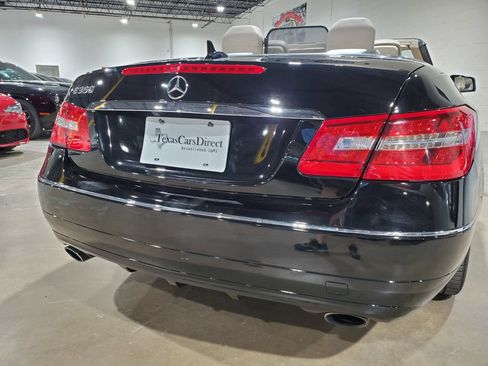 Used 2011 Mercedes-Benz E 350 Cabriolet image 42
