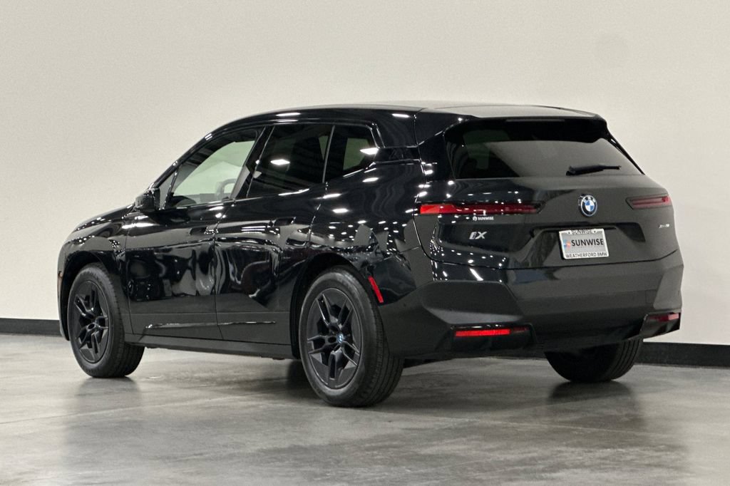 Certified 2024 BMW iX xDrive50 AWD/4WD image 6