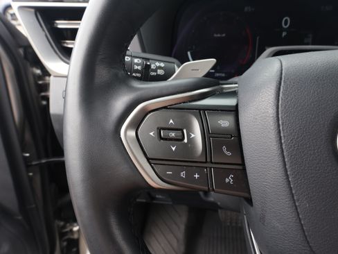 Used 2024 Lexus GX 550 w/ Accessory Package (2T) AWD/4WD image 19