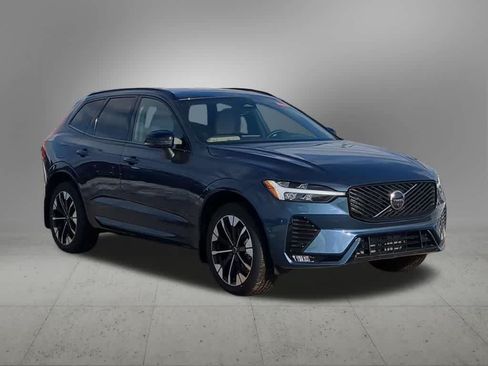 Certified 2026 Volvo XC60 B5 Plus w/ Protection Package Premier AWD/4WD image 8