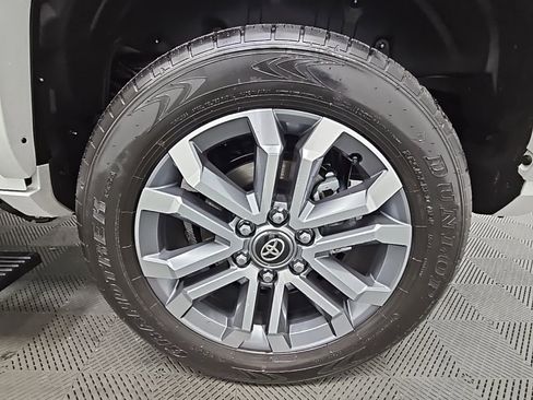 Used 2025 Toyota 4Runner Limited image 48