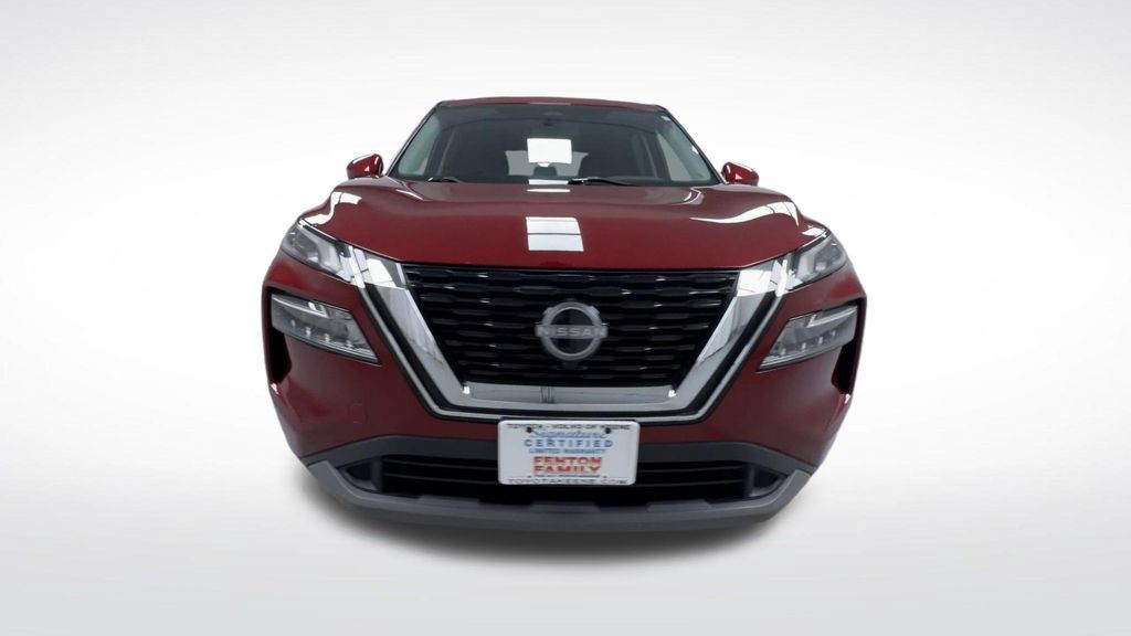 Used 2023 Nissan Rogue SV AWD/4WD image 17