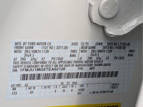 New 2026 Ford Expedition Platinum w/ Stealth Performance Package image 33