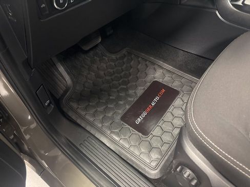 Used 2025 Ford Ranger XLT w/ FX4 Off-Road Package image 12