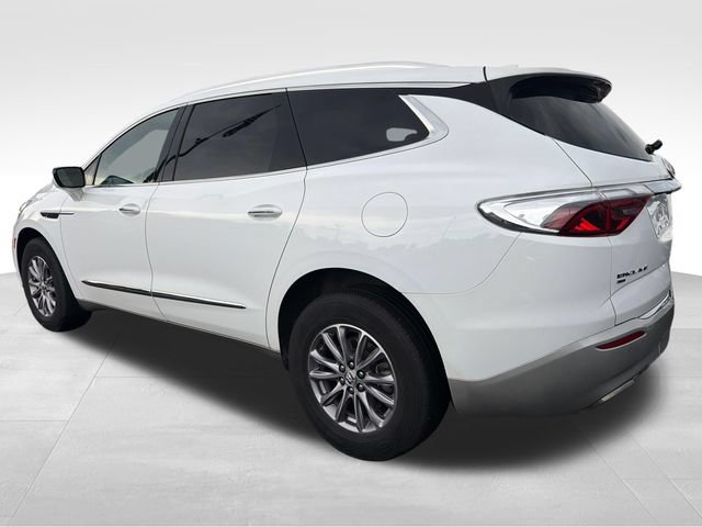 Used 2023 Buick Enclave Essence w/ Trailering Package, 5000 lbs. AWD/4WD image 3