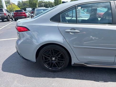 Used 2021 Toyota Corolla SE w/ Carpet Mat Package (TMS) FWD image 4