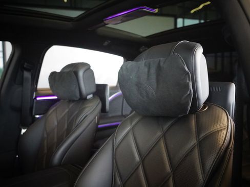 Certified 2024 Mercedes-Benz Maybach S 680 4MATIC image 12