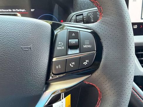 New 2026 Ford Explorer ST-Line AWD/4WD image 30
