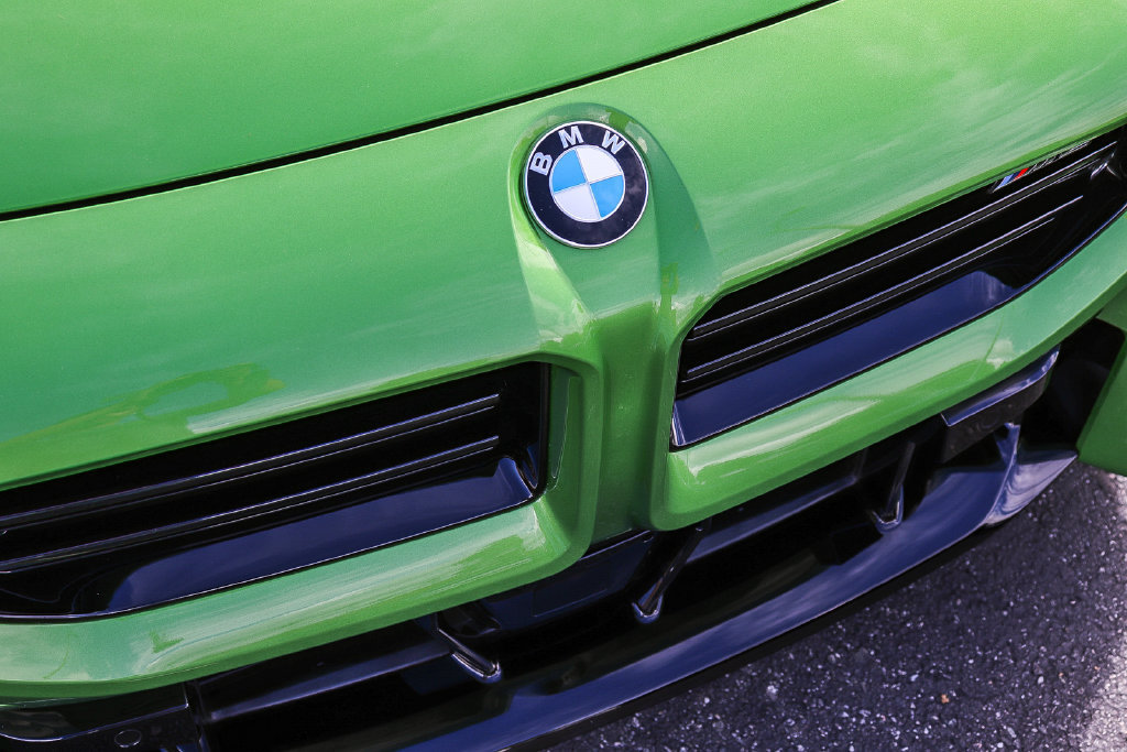 Used 2025 BMW M2 w/ Lighting Package RWD image 11