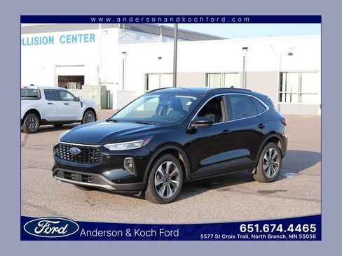 Used 2024 Ford Escape Platinum AWD/4WD image 1