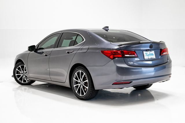 Used 2017 Acura TLX w/ Technology Package FWD image 31
