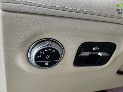 Used 2023 Mercedes-Benz EQS 450+ 4MATIC Sedan image 43