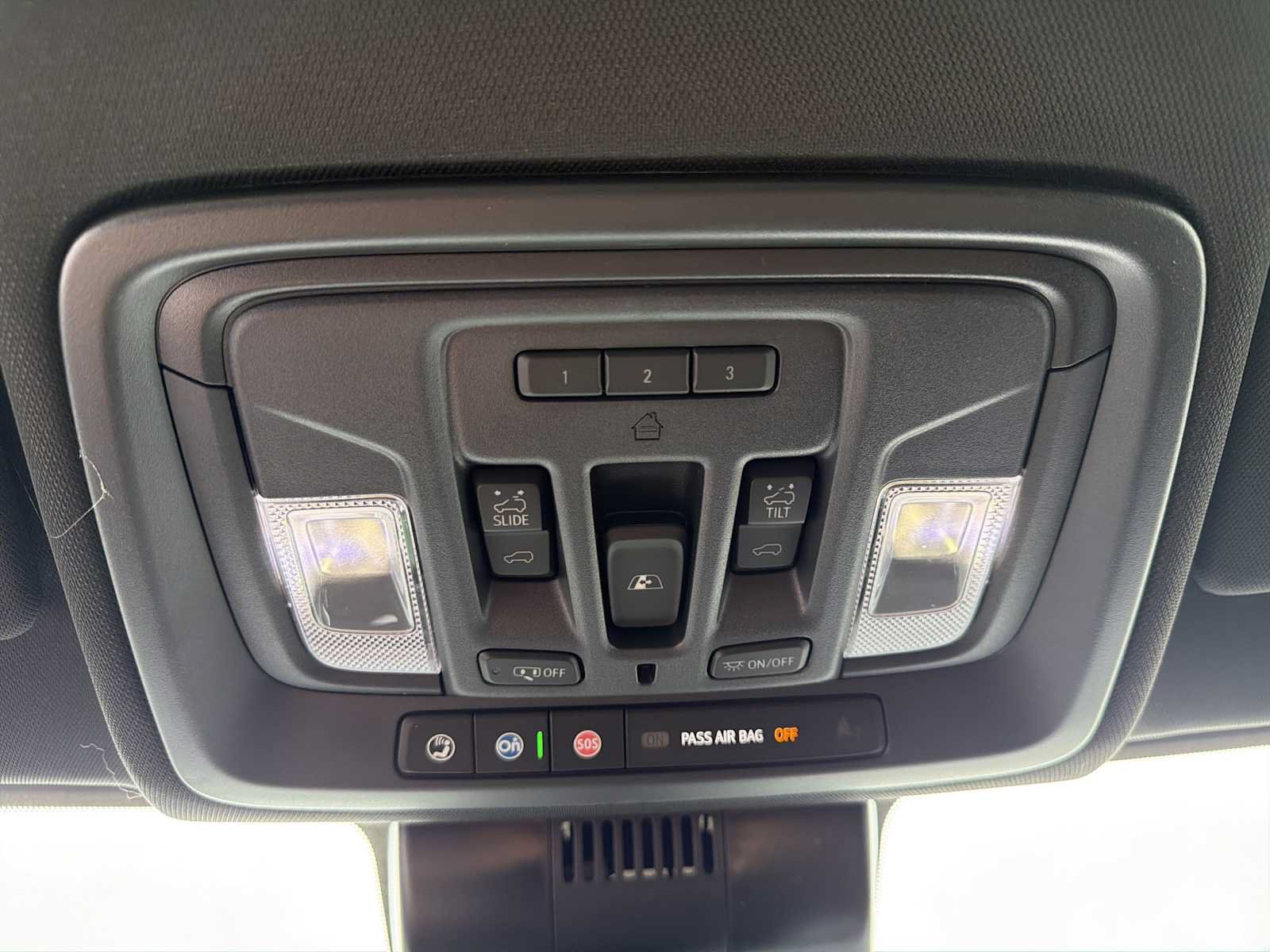 New 2026 GMC Sierra 1500 AT4 w/ AT4 Premium Package AWD/4WD image 18
