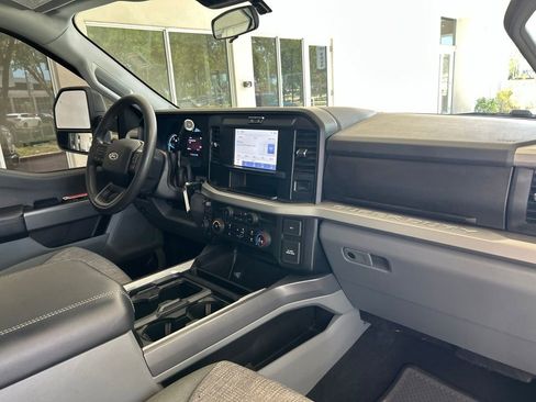 Used 2025 Ford F250 XLT w/ FX4 Off-Road Package AWD/4WD image 26