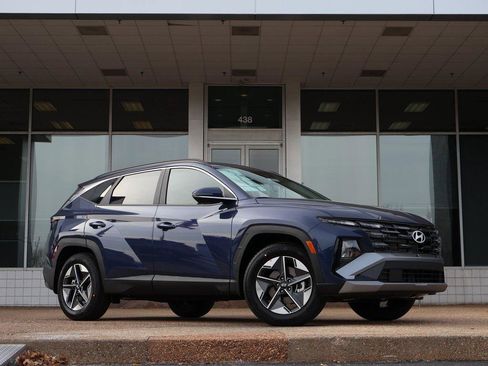 New 2026 Hyundai Tucson SEL image 2