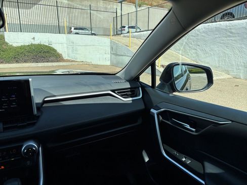 Used 2024 Toyota RAV4 XLE w/ Convenience Package FWD image 37