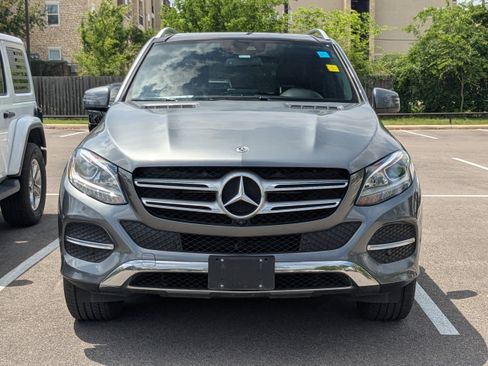 Used 2018 Mercedes-Benz GLE 350 image 2