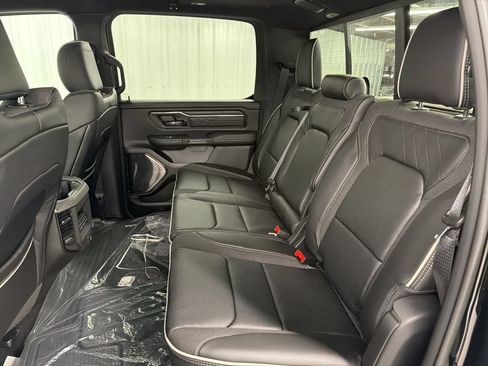 Used 2026 RAM 1500 Limited AWD/4WD image 12