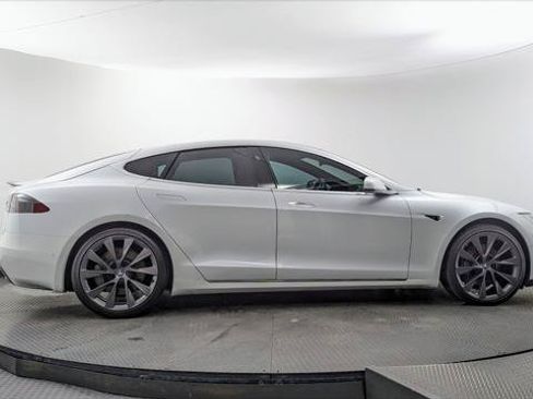 Used 2021 Tesla Model S Long Range Plus AWD/4WD image 8