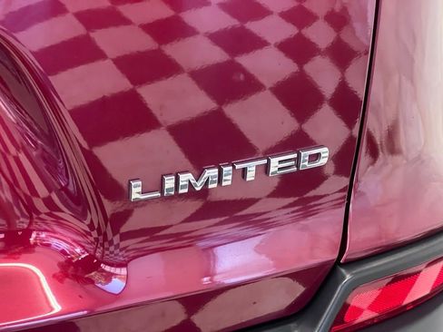 Used 2019 Jeep Cherokee Limited image 52