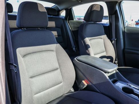 Used 2024 Chevrolet Malibu LT image 14