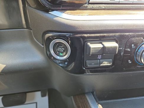Used 2022 GMC Sierra 1500 Elevation w/ X31 Off-Road Package AWD/4WD image 21
