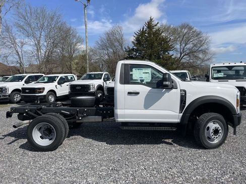 New 2026 Ford F550 2WD Regular Cab Super Duty image 2