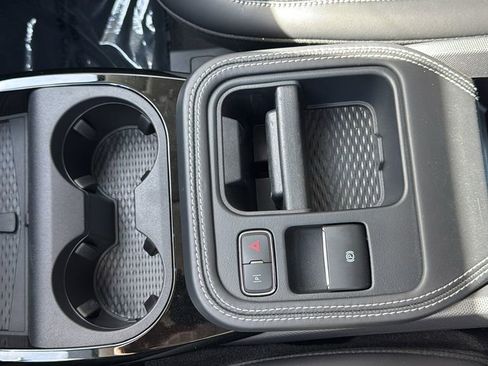 Certified 2025 Ford Mustang Mach-E Select image 16