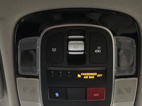 Used 2024 Hyundai Tucson Limited image 36