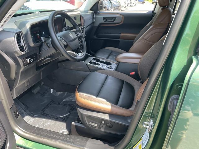 Used 2025 Ford Bronco Sport Outer Banks w/ Outer Banks Tech Package+ AWD/4WD image 21