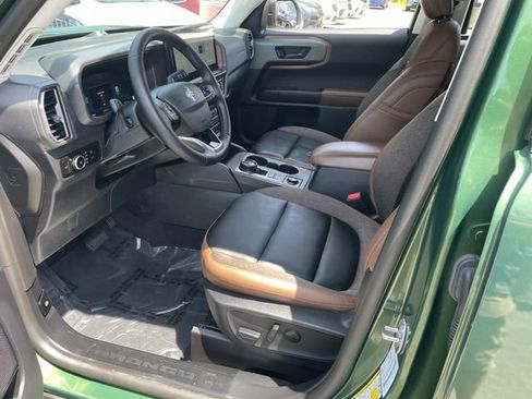 Used 2025 Ford Bronco Sport Outer Banks w/ Outer Banks Tech Package+ AWD/4WD image 21