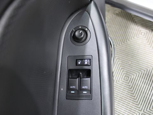 Used 2013 Dodge Challenger R/T Plus image 6