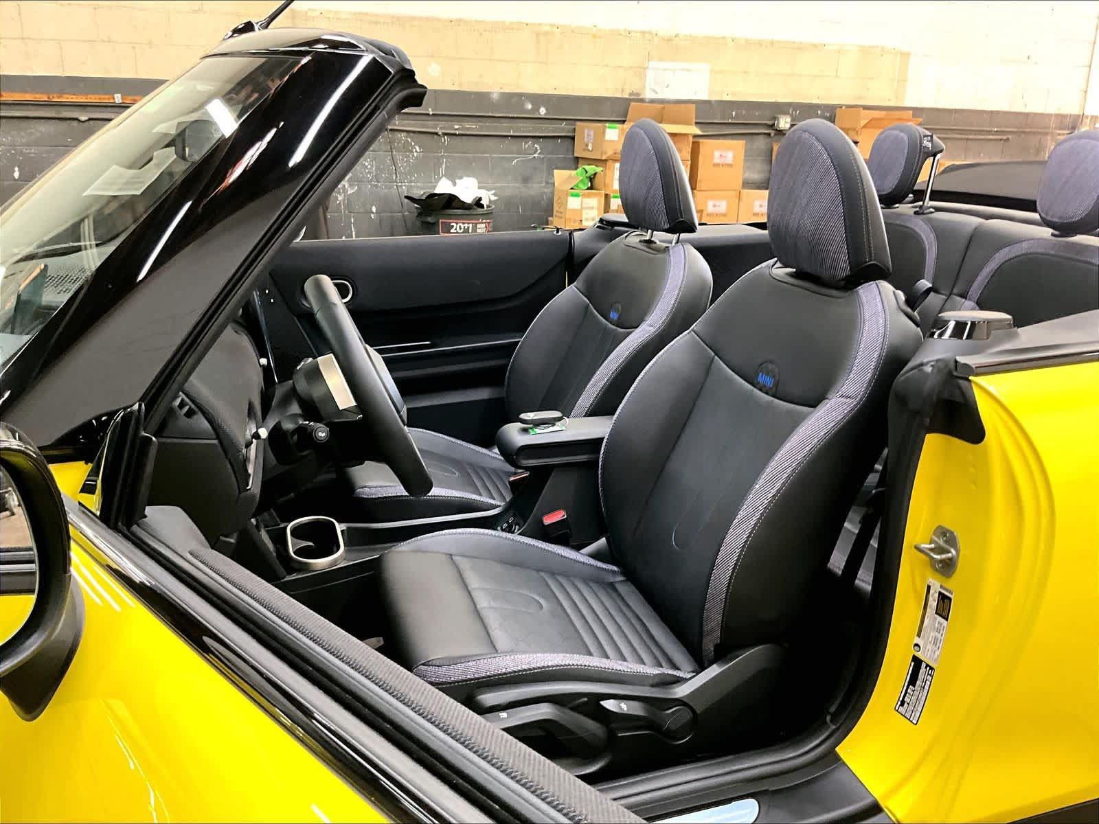 Used 2026 MINI Cooper S FWD image 27
