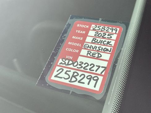 New 2025 Buick Envision Preferred image 26