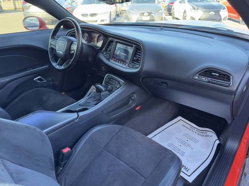 Used 2018 Dodge Challenger T/A image 29