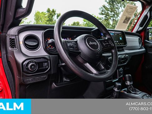 Used 2024 Jeep Wrangler Unlimited Sport AWD/4WD image 22