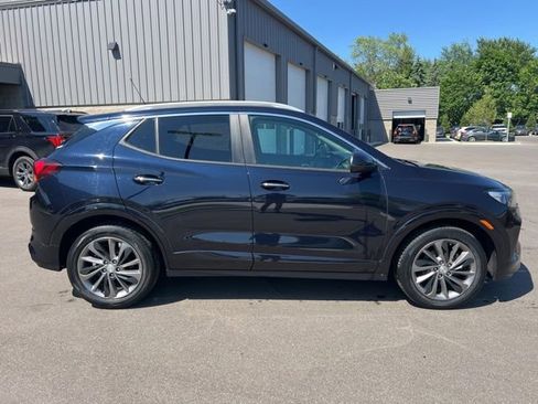 Used 2021 Buick Encore GX Select w/ Experience Buick Package FWD image 4