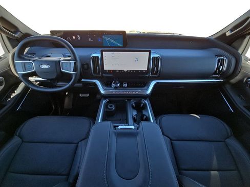 New 2026 Ford Expedition Max Platinum w/ Stealth Appearance Package image 9