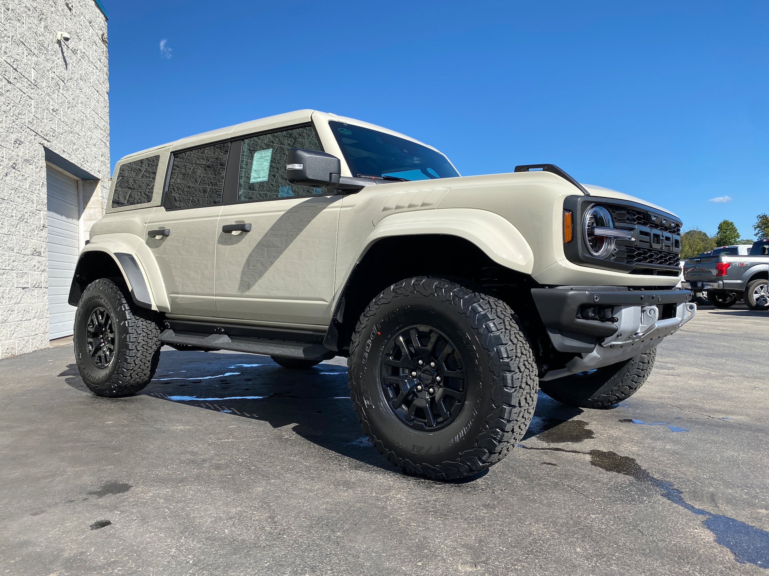 New 2026 Ford Bronco Raptor AWD/4WD image 16