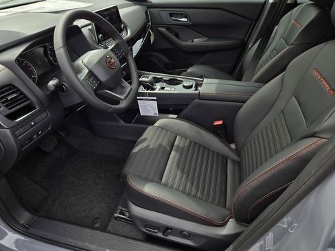 New 2026 Nissan Rogue SV w/ Rock Creek Premium Package AWD/4WD image 18