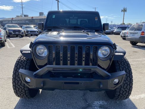 Used 2021 Jeep Gladiator Rubicon AWD/4WD image 3