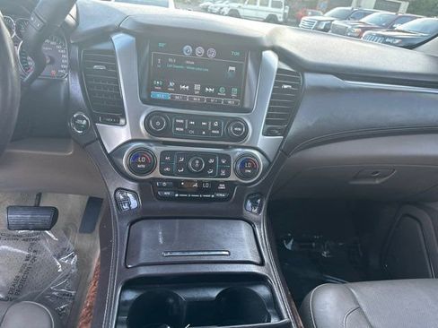 Used 2016 Chevrolet Suburban LTZ image 29