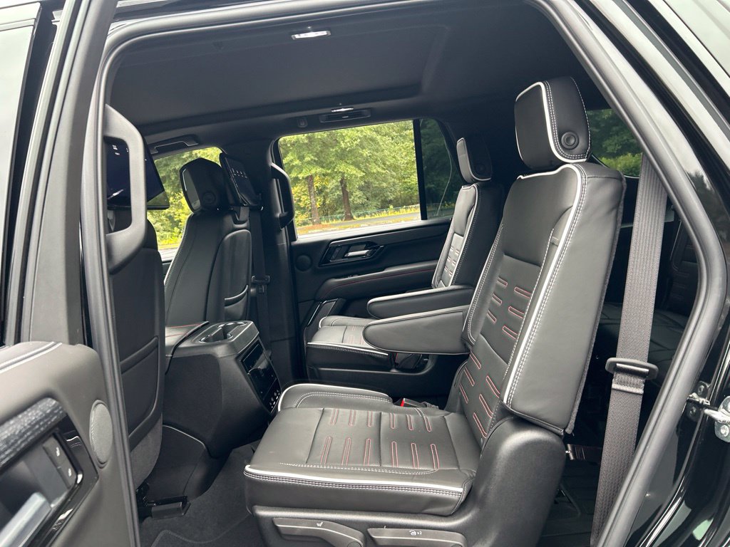 Used 2026 GMC Yukon AT4 Ultimate AWD/4WD image 38