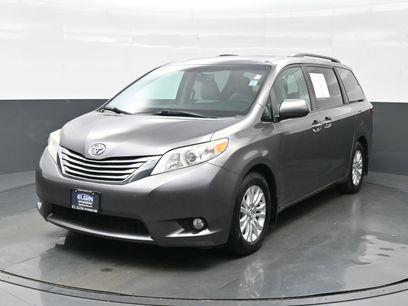 Used 2017 Toyota Sienna Limited Premium