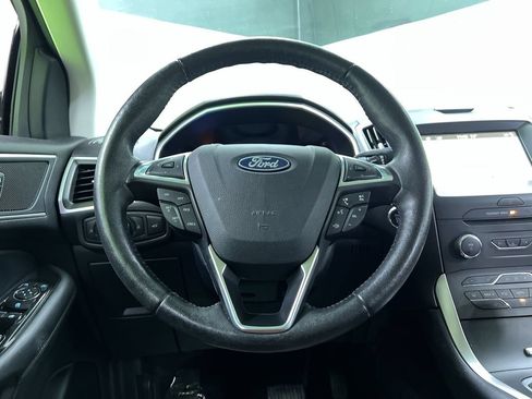 Used 2018 Ford Edge SEL w/ Equipment Group 201A AWD/4WD image 20