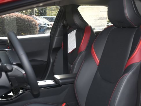 New 2026 Toyota Prius Plug-In Hybrid image 7