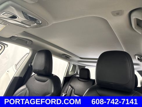 Used 2019 Jeep Compass High Altitude AWD/4WD image 25