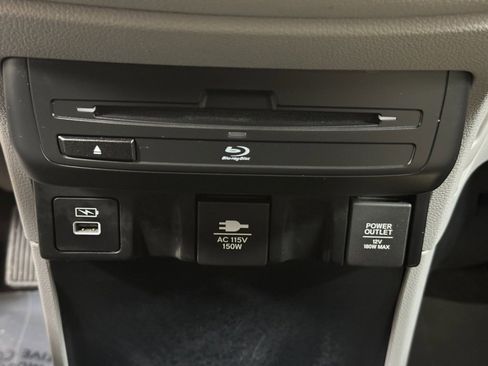 Used 2023 Honda Odyssey Touring image 39