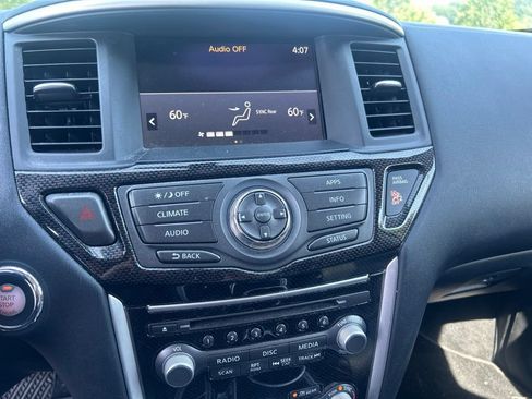 Used 2020 Nissan Pathfinder SV w/ Rock Creek Edition AWD/4WD image 18